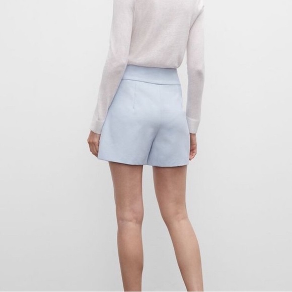 Club Monaco Shorts Size 4 - Picture 2 of 3